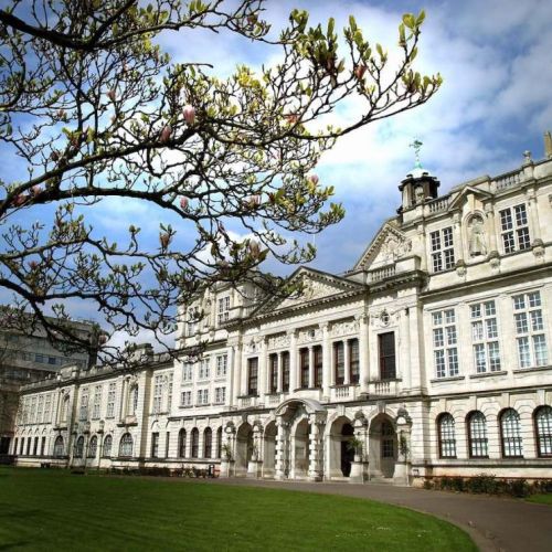 Cardiff Universiteti